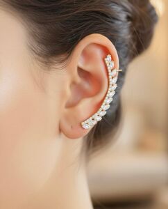 Işıltılı Markiz Kesim Kristal Taşlı Gold Kulak Kelepçesi Ear Crawler Küpe