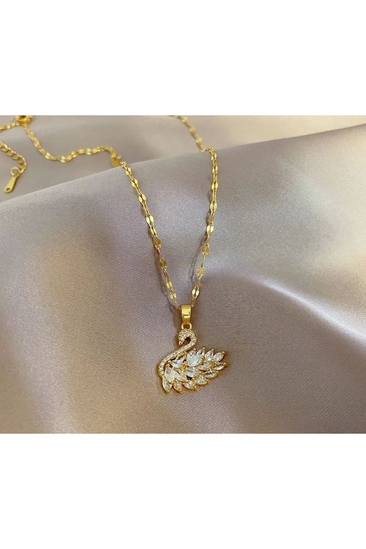 Altın Kaplama Kuğu Kolye Gold Renk Çelik Kolye Kadın Zincir Kolye
